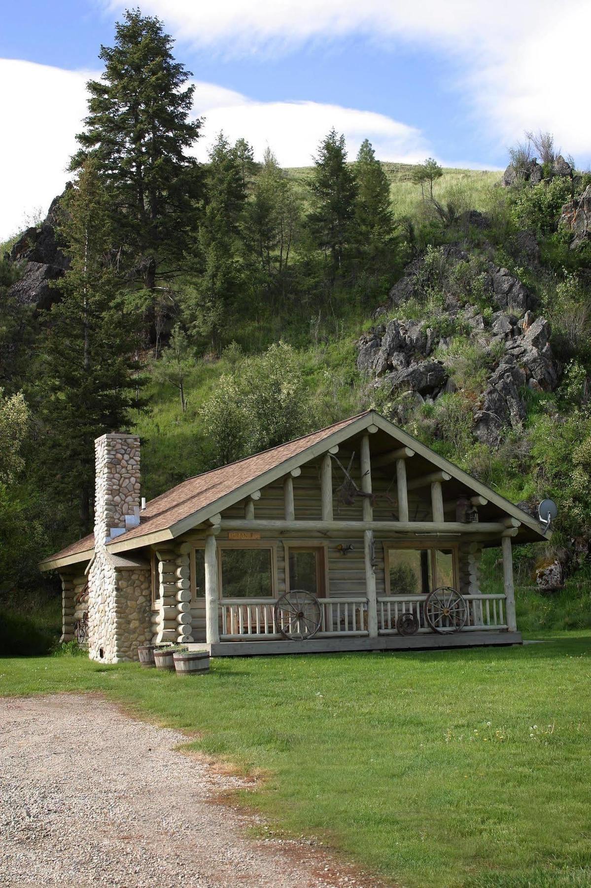 Rye Creek Lodge Darby Exterior photo