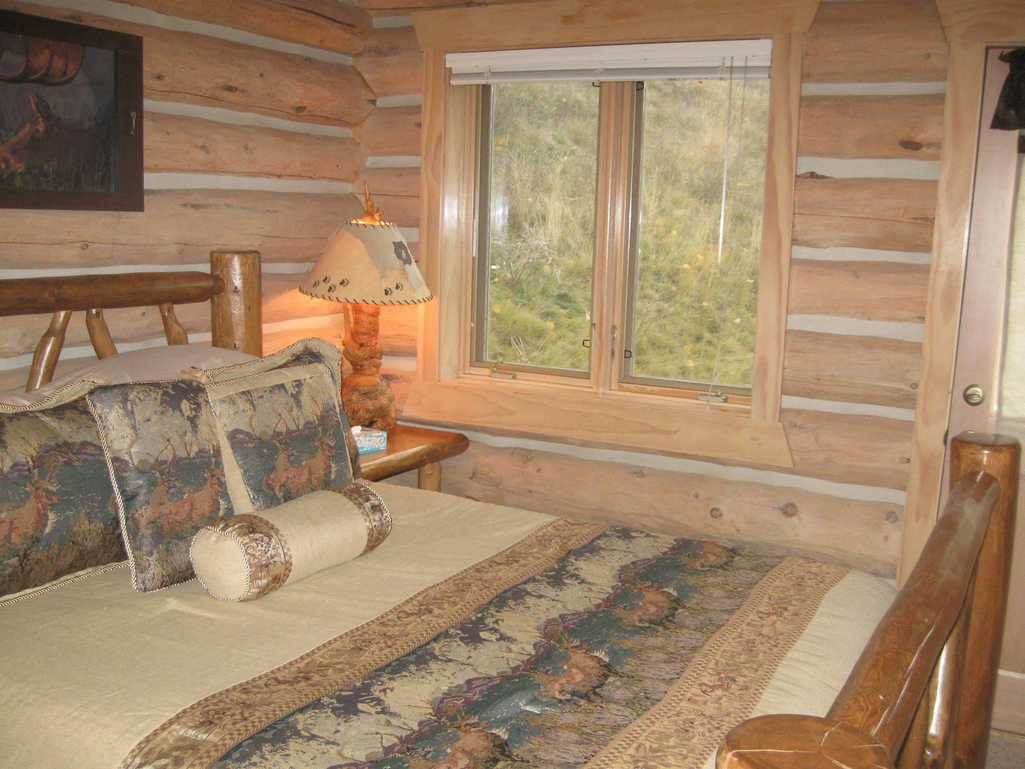 Rye Creek Lodge Darby Exterior photo